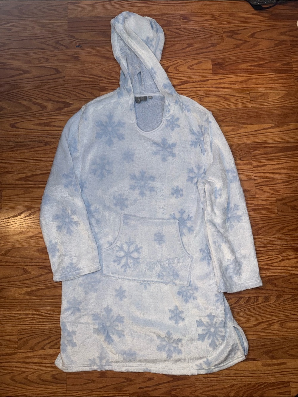 Cozy Hooded Plush Robe Dress with Snowflake Print - Light Blue